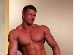 hotmuscles22 - male webcam at ImLive