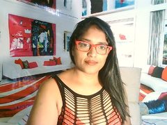 IndiaTiger69New - female with black hair webcam at ImLive