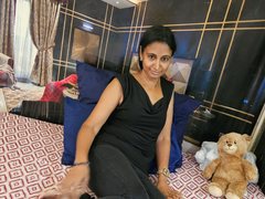 IndianAngel_Eyes69 - female webcam at ImLive