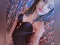 Indianclassic18 - blond female with  small tits webcam at ImLive