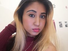 Indianqueen19 from ImLive