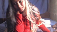 indiansecret20 - female with brown hair webcam at ImLive