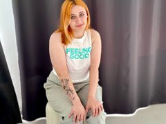 IreneFresh - female with red hair and  small tits webcam at ImLive