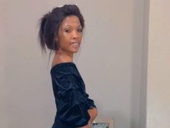 Jasmin35790 - female with black hair and  small tits webcam at ImLive