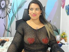 jade22052 - female webcam at ImLive