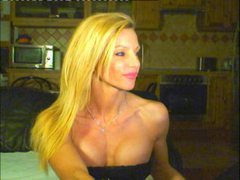 Jennacummer - blond female with  small tits webcam at ImLive