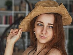 JessaLeo - female with red hair and  small tits webcam at xLoveCam