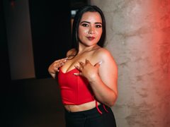 JessieLopez - female with brown hair and  small tits webcam at ImLive