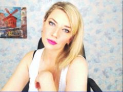 SpacyXJill - blond female with  big tits webcam at xLoveCam