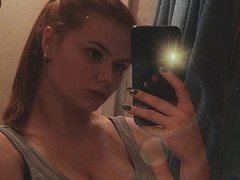 JozzyLove - blond female with  small tits webcam at ImLive