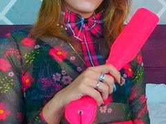 Katyling - shemale with brown hair and  small tits webcam at xLoveCam
