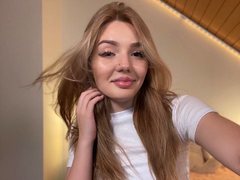 KellySunshine - female webcam at xLoveCam