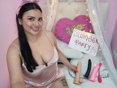 LILIBLISS - female with black hair and  small tits webcam at ImLive