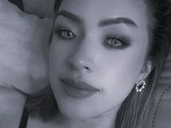 XMelissaX from xLoveCam