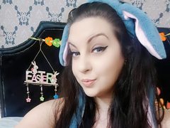 KlaraHope2_0 - female with black hair and  big tits webcam at ImLive