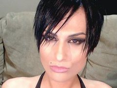 kxaxmichelle - shemale with black hair webcam at ImLive