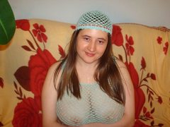 lauradouce - female with brown hair and  big tits webcam at ImLive