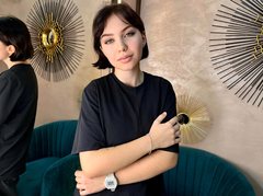 LeanaKeys - female with brown hair webcam at LiveJasmin