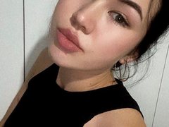 LevviJoy - female with black hair and  small tits webcam at ImLive