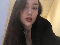 LilyKitty77 - female with brown hair and  small tits webcam at ImLive