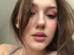 LilyKitty77 - female with brown hair and  small tits webcam at ImLive