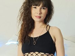 LioCheu - female with black hair and  small tits webcam at ImLive