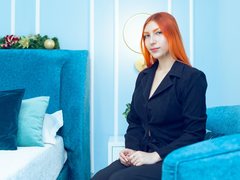 Loren_On_Fire - female with red hair webcam at ImLive