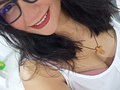 luciana_flowers - female with black hair and  big tits webcam at ImLive