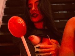 lunahilton08 - female with black hair and  small tits webcam at ImLive