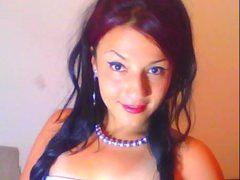 manzanahotxx - female with brown hair and  small tits webcam at ImLive