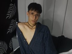 mathew_honeyy - male webcam at ImLive