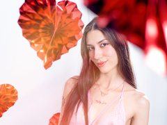 Megan_Cherry - female webcam at ImLive