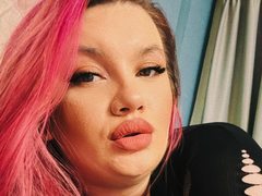 MelannieBrown - blond female with  big tits webcam at ImLive