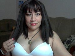 MelissaLight - female with black hair webcam at xLoveCam