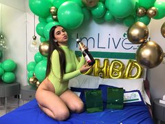 MiaGiraldo_ - female with red hair and  small tits webcam at ImLive