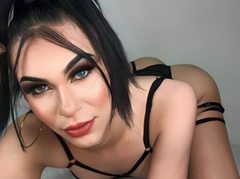 Mia_thomsop - shemale webcam at ImLive