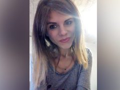 MilaDelightt - female with brown hair and  small tits webcam at ImLive