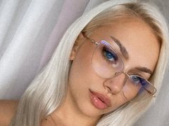 MilaHawkins - blond female with  big tits webcam at LiveJasmin