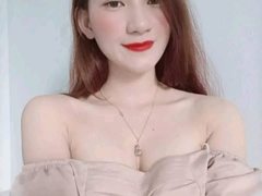 MinLovely95 from ImLive