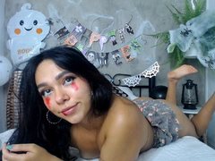 Mindy_Star - female with black hair and  small tits webcam at ImLive