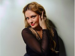 ViktoriyaSilva - blond female with  big tits webcam at LiveJasmin