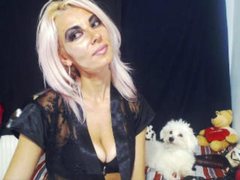 MissLaraHoney - blond female with  small tits webcam at xLoveCam