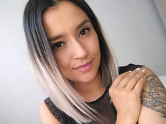 MissMaca - female with black hair and  small tits webcam at ImLive