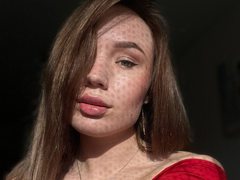 Misslullu - female with brown hair and  small tits webcam at ImLive