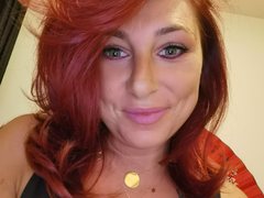 MistressBB - female with red hair webcam at ImLive