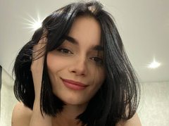 MizukiMiko - female with black hair webcam at ImLive