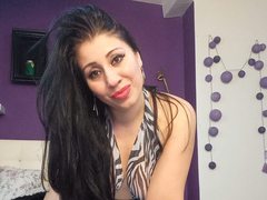 MoistMady4u - female with black hair webcam at ImLive