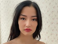 MuniLuong - female with black hair and  small tits webcam at ImLive