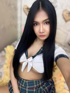 Nadiaasianbabe - shemale with black hair webcam at ImLive