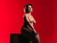 EmmaNancy - female with brown hair and  big tits webcam at LiveJasmin